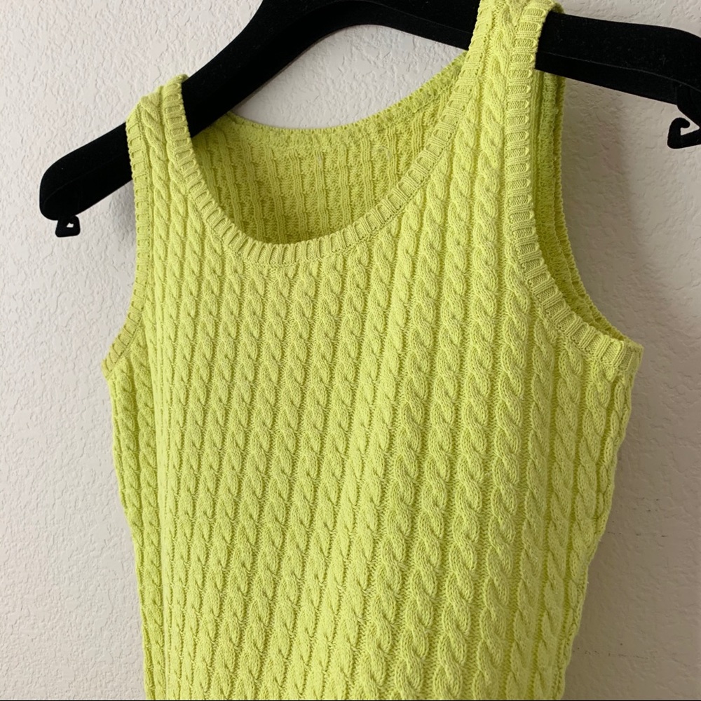Bright cable knit top - Picture 3 of 14